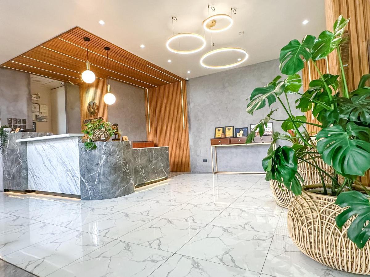 Metro Pines Inn Baguio City Dış mekan fotoğraf